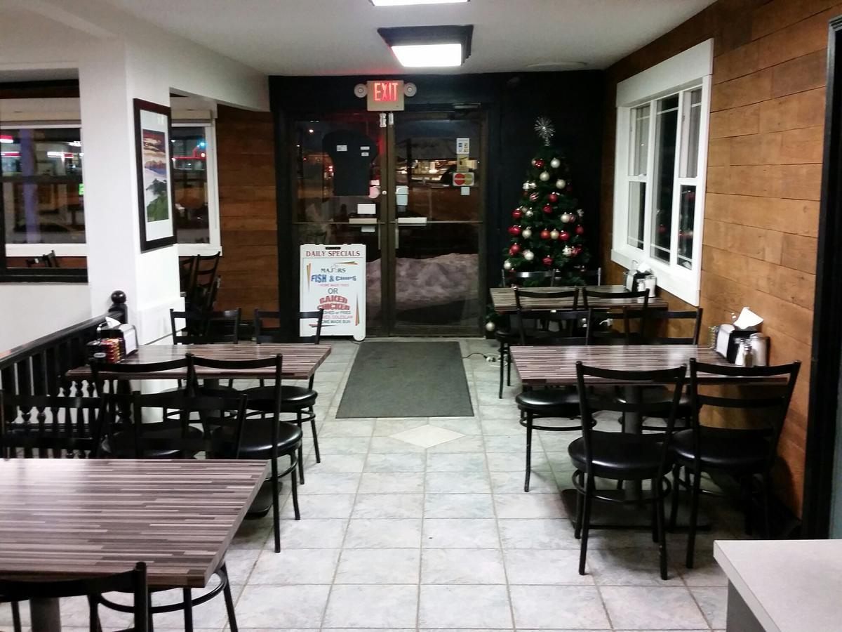 Wild Rose Country Inn Grande Prairie Kültér fotó